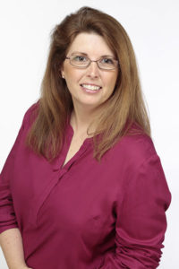 Headshot of Lara Kotty Gray